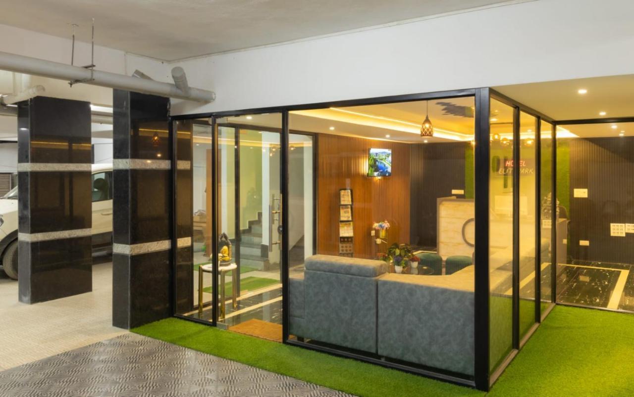 Beestay Hotels Elite Park Tirupati Extérieur photo
